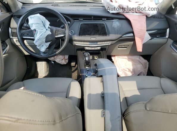 1GYFZDR41LF074763 2020 CADILLAC XT4 Blue Вид панелі приладів