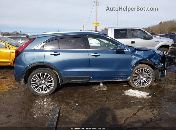 1GYFZDR41RF246721 2024 CADILLAC XT4 Синий Вид задней части салона