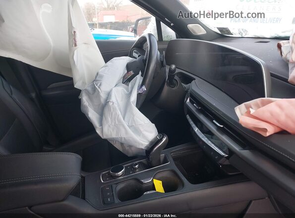 1GYFZDR49RF100387 2024 CADILLAC XT4 White Front interior view