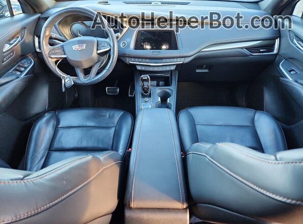 1GYFZFR47MF009347 2021 CADILLAC XT4 Черный Вид панели приборов