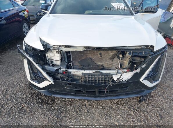1GYKPWRL7RZ121406 2024 CADILLAC OTHER Белый Вид спереди