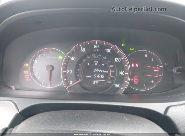 1HGCT2A80GA000266 2016 HONDA ACCORD Black Widok tylnych siedzeń