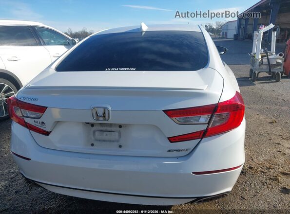 1HGCV1F31JA234053 2018 HONDA ACCORD White 