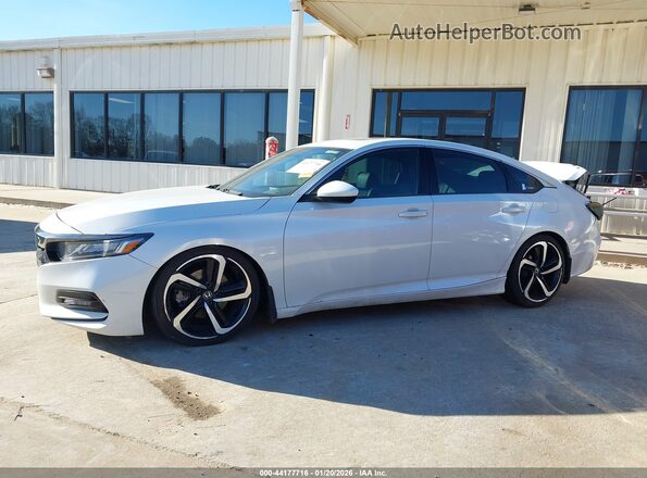 1HGCV2F33JA045975 2018 HONDA ACCORD Белый Панорамный вид салона 360°