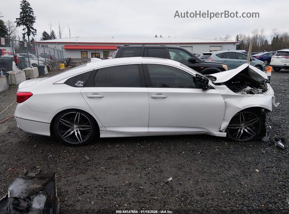 1HGCV2F98NA012626 2022 HONDA ACCORD Белый Вид задней части салона