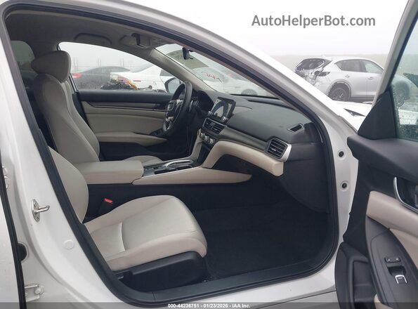 1HGCV3F13LA014443 2020 HONDA ACCORD HYBRID White წინა სალონის ხედი