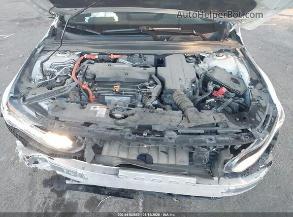 1HGCV3F13LA018556 2020 HONDA ACCORD HYBRID Белый Вид сзади