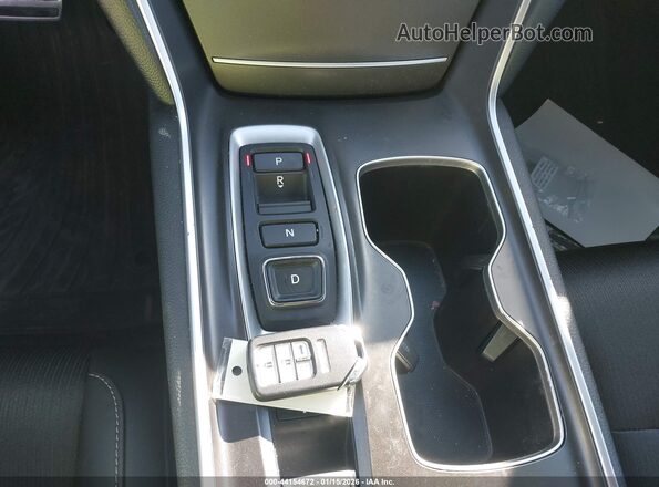 1HGCV3F25NA005447 2022 HONDA ACCORD HYBRID Белый Вид панели приборов