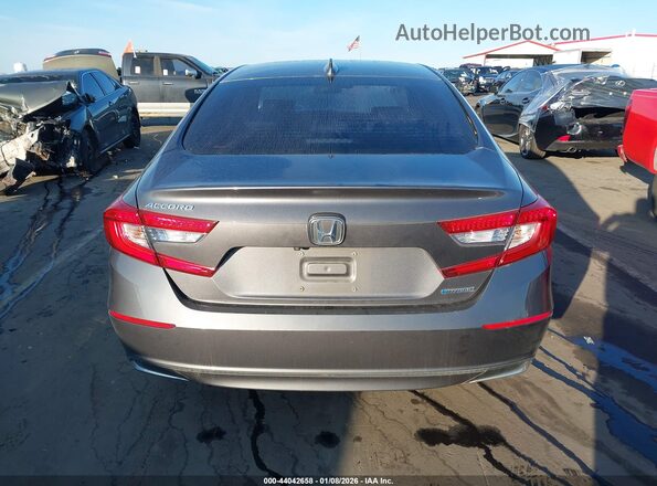 1HGCV3F42JA000654 2018 HONDA ACCORD HYBRID Серый 