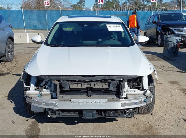 1HGCV3F54JA009168 2018 HONDA ACCORD HYBRID Белый Вид задней части салона