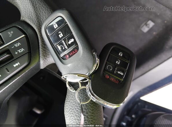 1HGCY1F37RA084128 2024 HONDA ACCORD Dark Blue Вид панели приборов