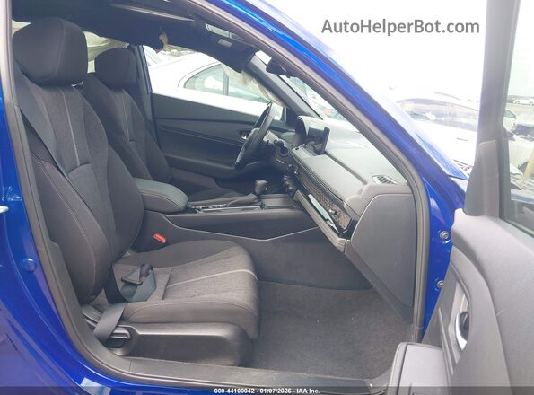 1HGCY2F52PA045256 2023 HONDA ACCORD HYBRID Синий Вид салона спереди