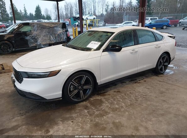 1HGCY2F56PA060780 2023 HONDA ACCORD HYBRID Белый Передняя левая четверть