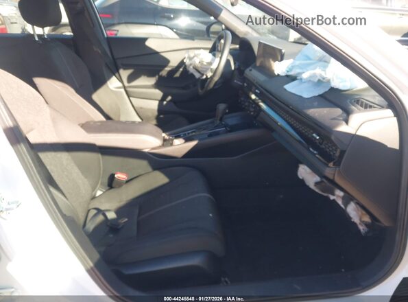 1HGCY2F57SA023293 2025 HONDA ACCORD HYBRID Белый Вид салона спереди