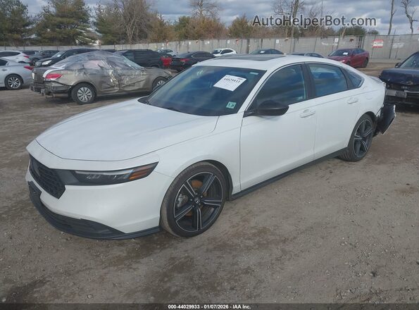 1HGCY2F59PA022492 2023 HONDA ACCORD HYBRID Белый Передняя левая четверть