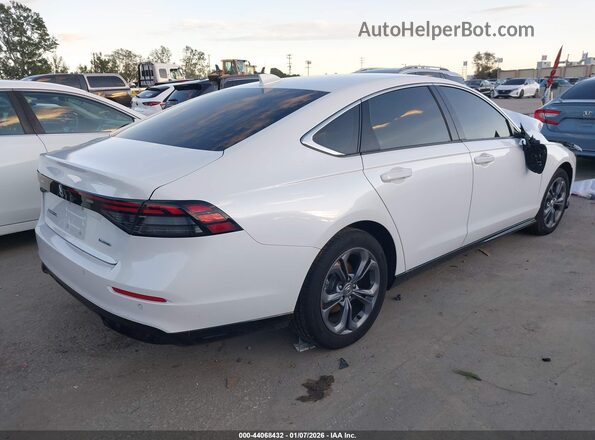 1HGCY2F62RA059685 2024 HONDA ACCORD HYBRID Белый Задняя правая четверть
