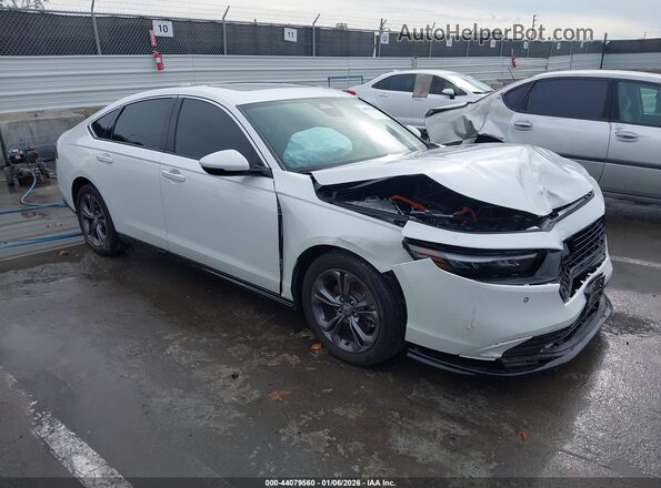 1HGCY2F64RA080487 2024 HONDA ACCORD HYBRID Белый Передняя правая четверть
