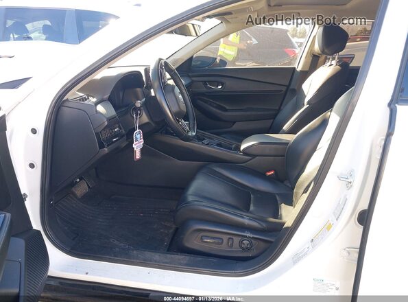 1HGCY2F87RA025162 2024 HONDA ACCORD HYBRID Белый Вид салона спереди