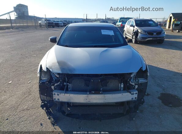 1N4AA6CV9LC364616 2020 NISSAN MAXIMA Silver Widok wnętrza z tyłu