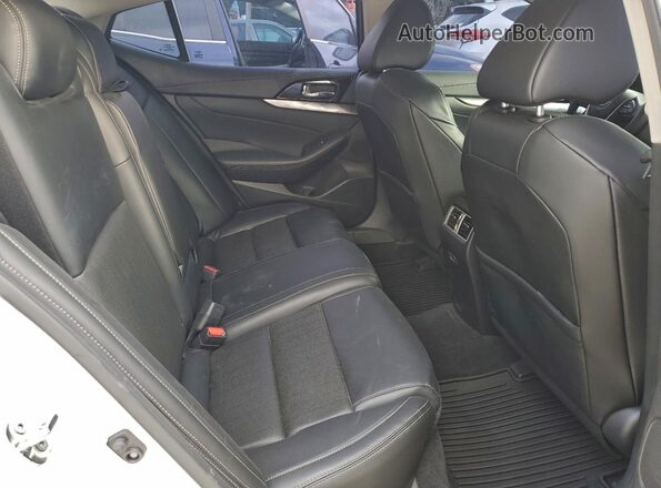 1N4AA6CVXPC503626 2023 NISSAN MAXIMA White Widok tylnych siedzeń