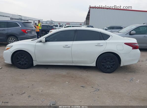 1N4AL3AP2JC278445 2018 NISSAN ALTIMA White Widok wnętrza 360 stopni