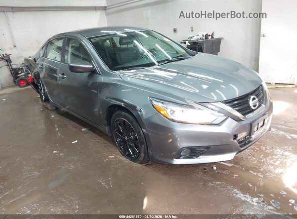 1N4AL3AP6JC257761 2018 NISSAN ALTIMA Серый Передняя правая четверть