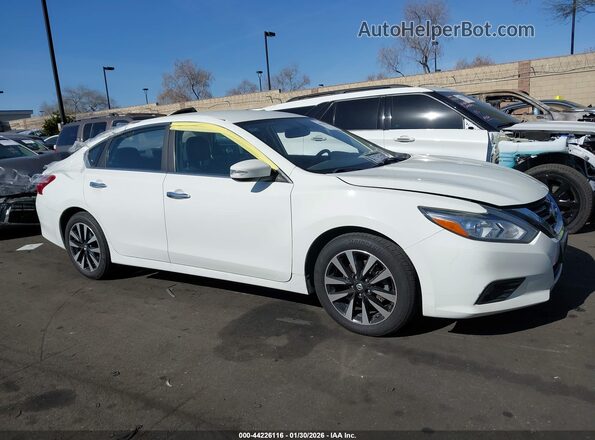 1N4AL3APXJC173166 2018 NISSAN ALTIMA White Vista interior de 360 grados