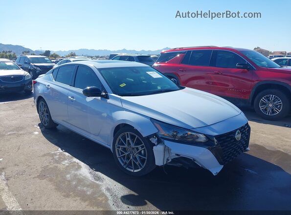 1N4AL4CV1RN317320 2024 NISSAN ALTIMA Серебряный Вид спереди