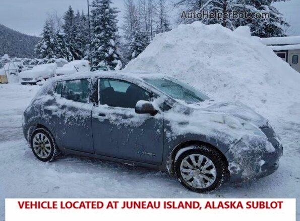 1N4AZ0CP3GC310662 2016 NISSAN LEAF Угольный Передняя правая четверть