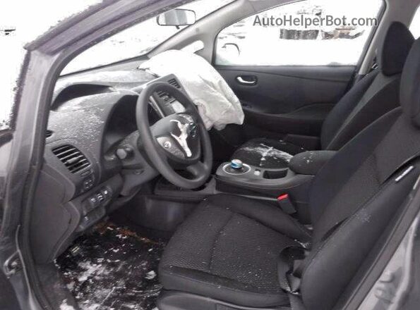 1N4AZ0CP3GC310662 2016 NISSAN LEAF Угольный Вид салона спереди
