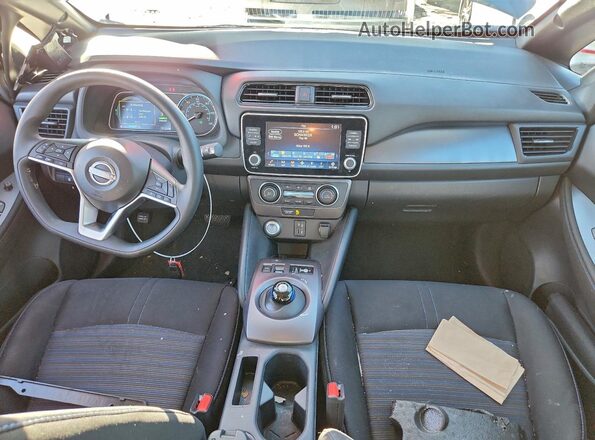 1N4AZ1BV0SC563758 2025 NISSAN LEAF Угольный Вид панели приборов