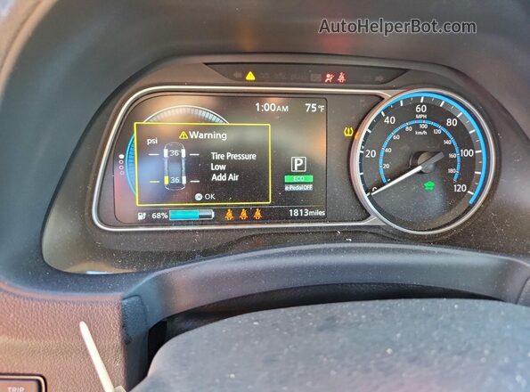 1N4AZ1BV0SC563758 2025 NISSAN LEAF Угольный Вид щитка приборов