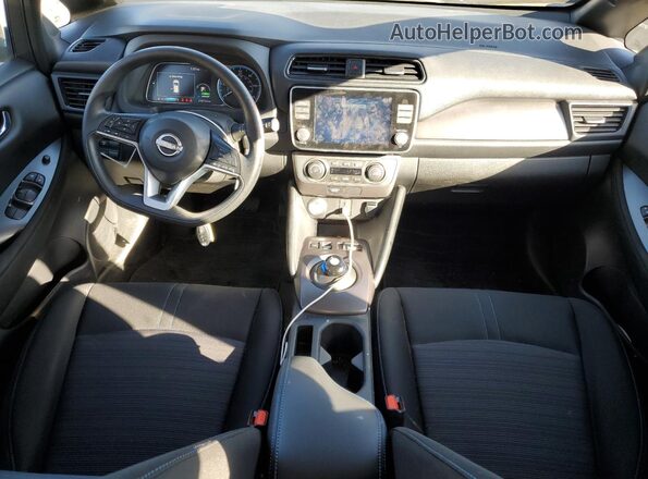 1N4AZ1BV6SC557494 2025 NISSAN LEAF Серый Вид панели приборов