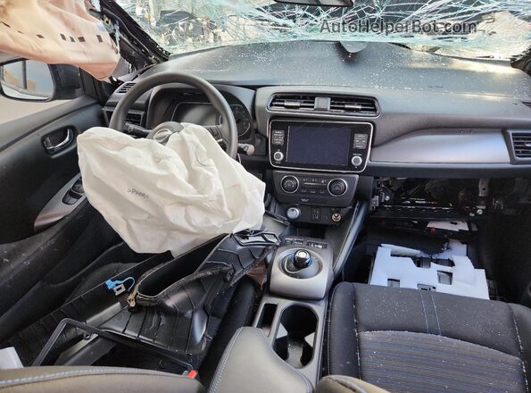 1N4AZ1BVXSC561080 2025 NISSAN LEAF Серый Вид панели приборов
