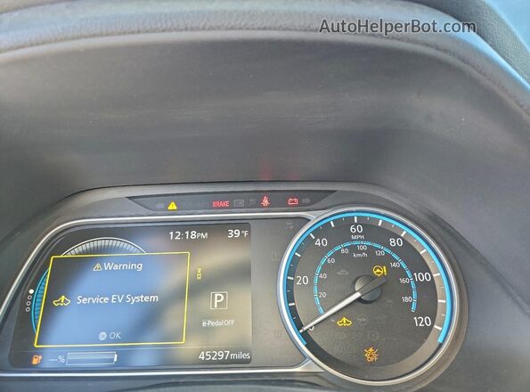 1N4AZ1CP2KC313552 2019 NISSAN LEAF Gray Widok zestawu wskaźników