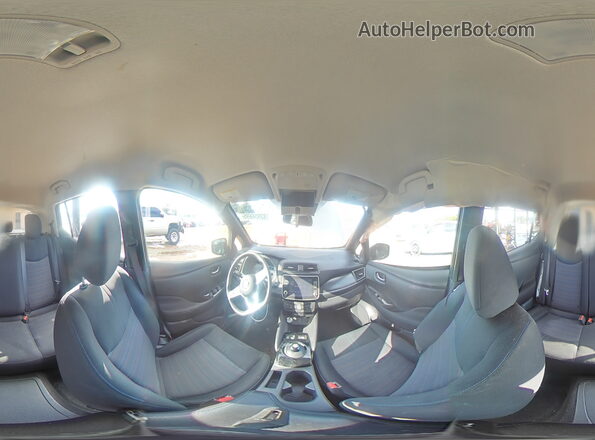 1N4AZ1CP2LC301046 2020 NISSAN LEAF Gray Widok wnętrza 360 stopni