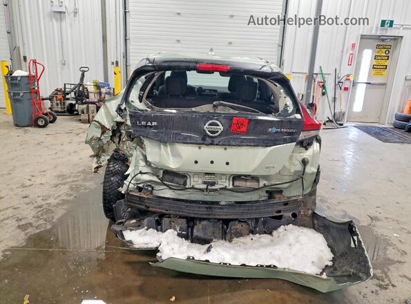 1N4AZ1CP4JC315897 2018 NISSAN LEAF Green Rear view