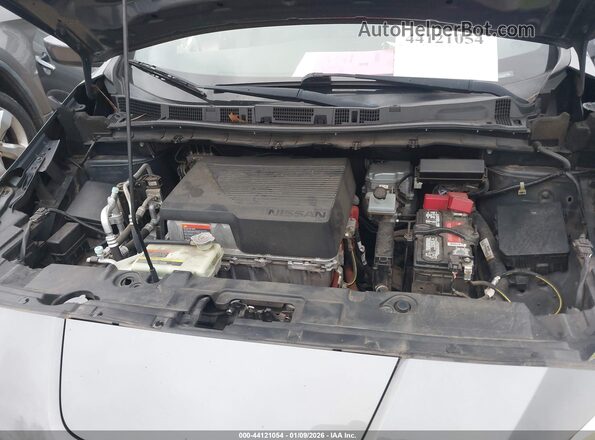 1N4AZ1CP7JC305364 2018 NISSAN LEAF Gray Widok z tyłu