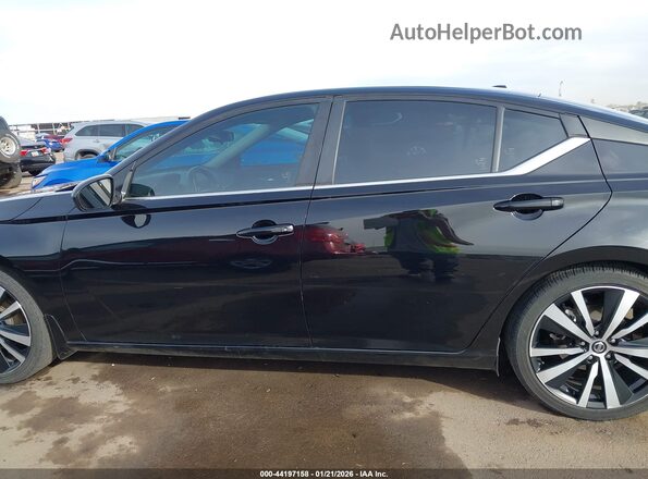 1N4BL4CV0KC255706 2019 NISSAN ALTIMA Black Widok wnętrza 360 stopni