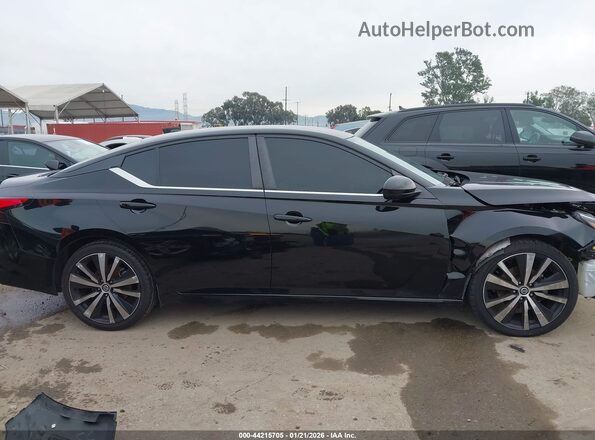 1N4BL4CV2NN401015 2022 NISSAN ALTIMA Black Widok wnętrza 360 stopni