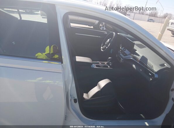 1N4BL4CV5RN423841 2024 NISSAN ALTIMA Белый Вид салона спереди