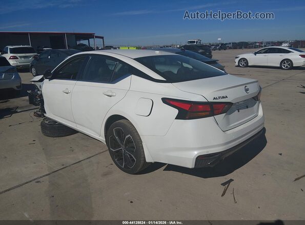 1N4BL4CV5RN423841 2024 NISSAN ALTIMA Белый Задняя левая четверть