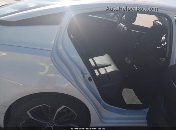 1N4BL4CV5RN423841 2024 NISSAN ALTIMA Белый Вид наклейки с VIN-кодом
