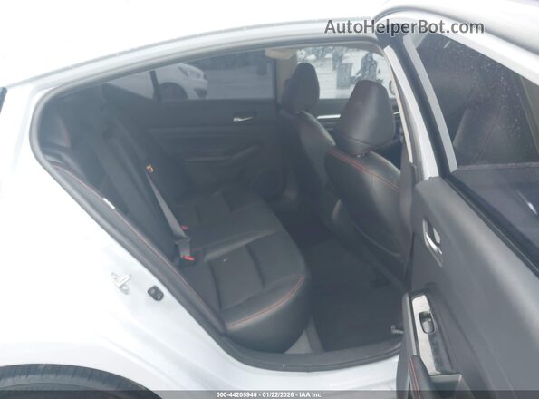 1N4BL4CV7RN402053 2024 NISSAN ALTIMA Light Blue Вид наклейки с VIN-кодом