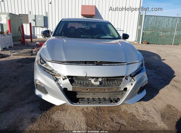 1N4BL4CW0KC177341 2019 NISSAN ALTIMA Gray Instrument cluster view