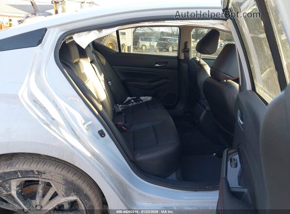 1N4BL4CW3PN374208 2023 NISSAN ALTIMA Белый Вид наклейки с VIN-кодом