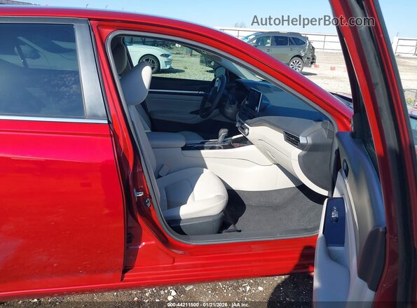 1N4BL4DV0MN317885 2021 NISSAN ALTIMA Красный Вид салона спереди