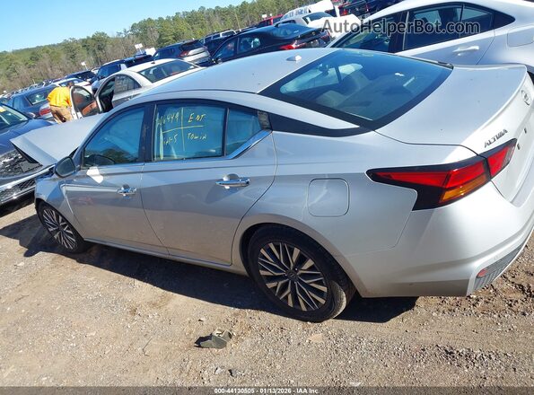 1N4BL4DV0SN370115 2025 NISSAN ALTIMA Silver Widok wnętrza 360 stopni