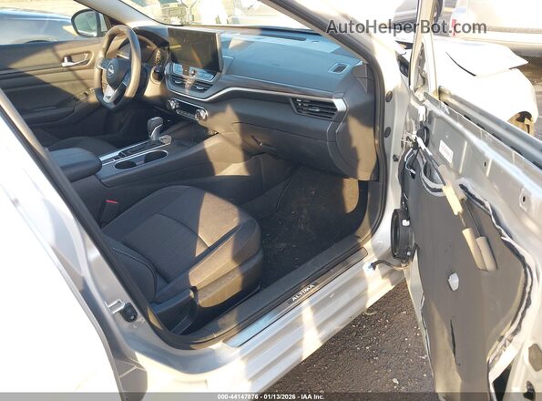 1N4BL4DW4SN405859 2025 NISSAN ALTIMA Silver Вид салону спереду