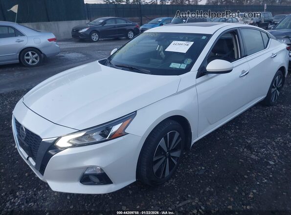 1N4BL4EW8LC170216 2020 NISSAN ALTIMA Белый Передняя левая четверть